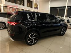 ميتسوبيشي اوتلاندر